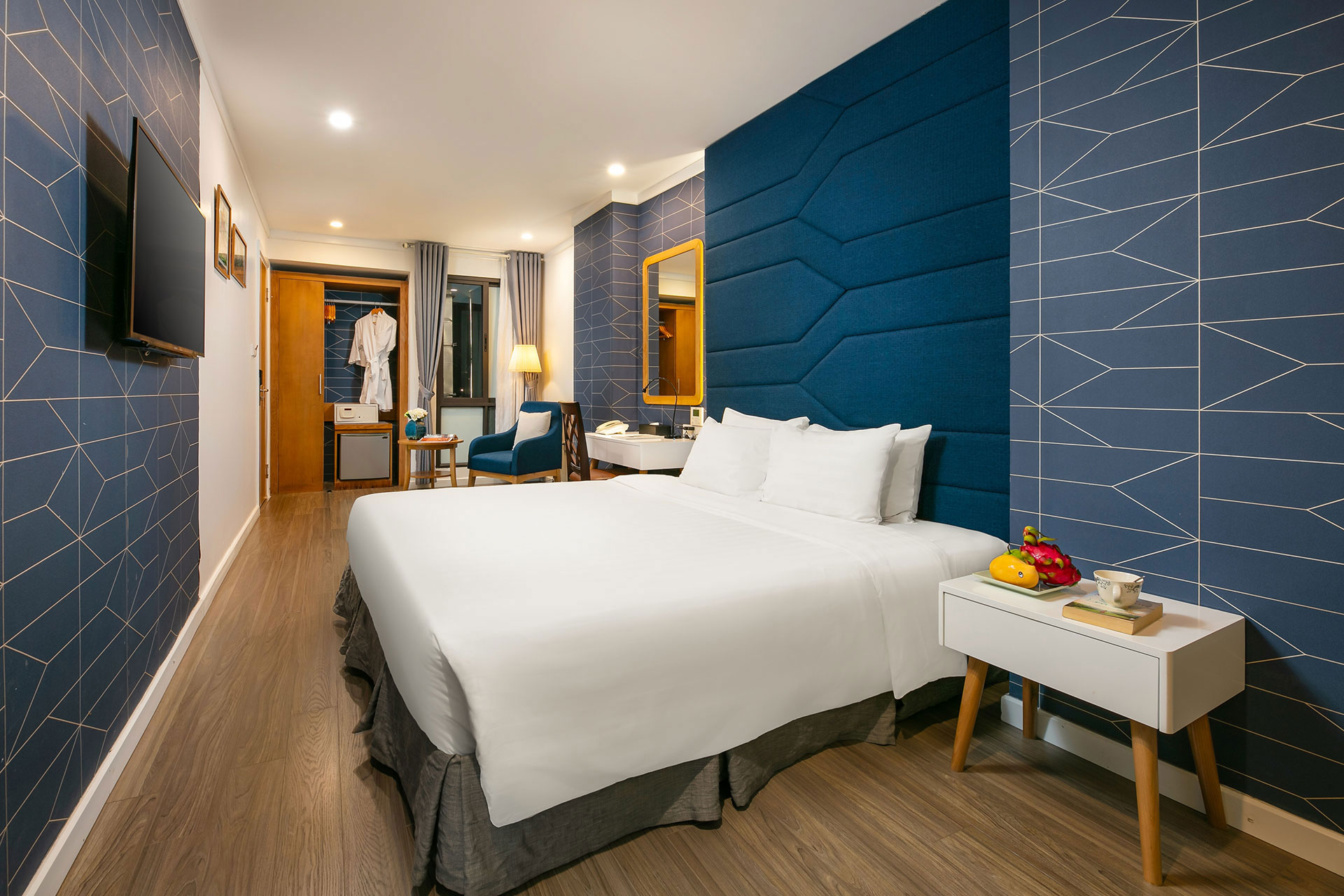 Solare De Monte Hotel Hanoi room